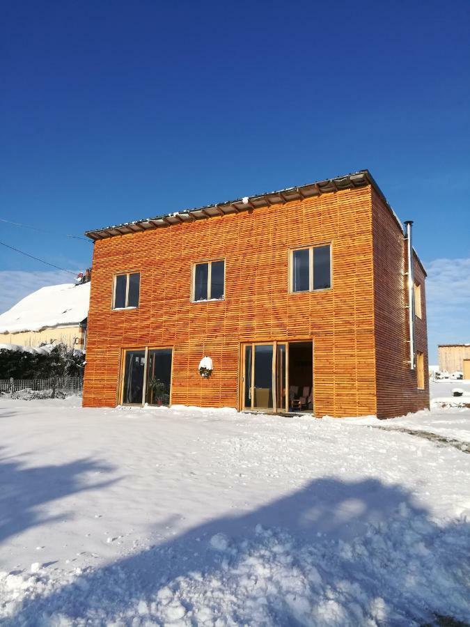 Maison Ecologique En Paille La Chapelle-Encherie Екстер'єр фото
